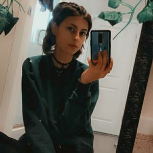 Meet your Posher, Jasmine